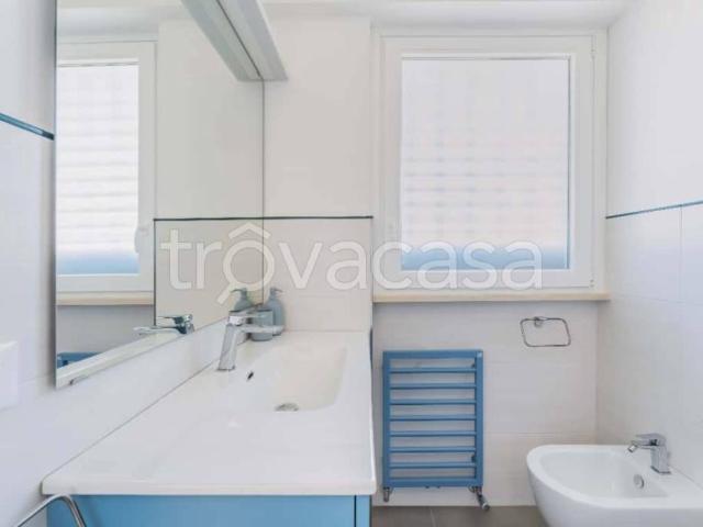 Trilocale in affitto a Roma via Vittorio Polacco, Baldo degli Ubaldi