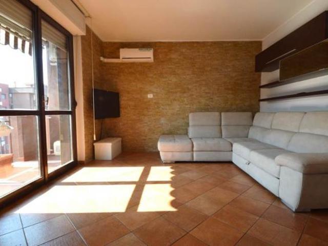Trilocale in affitto a Rozzano