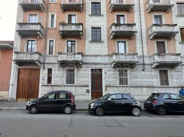 Trilocale in affitto a Torino via Ciriè, 42, Aurora