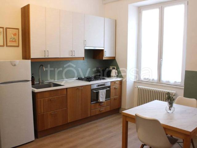 Trilocale in affitto a Torino via Monte Rosa, Barriera di Milano