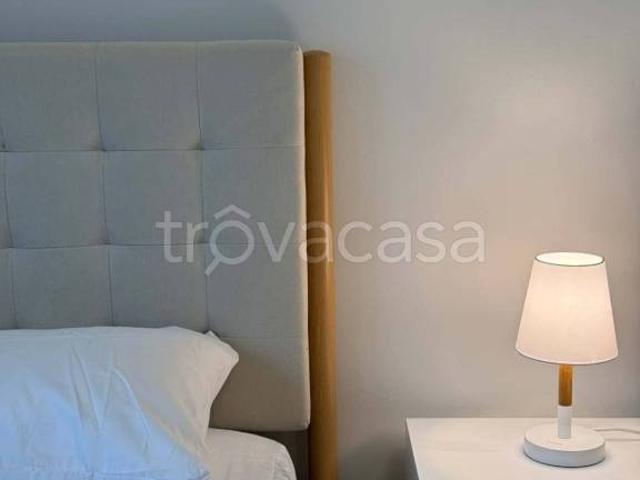 Trilocale in affitto a Torino via Pianezza