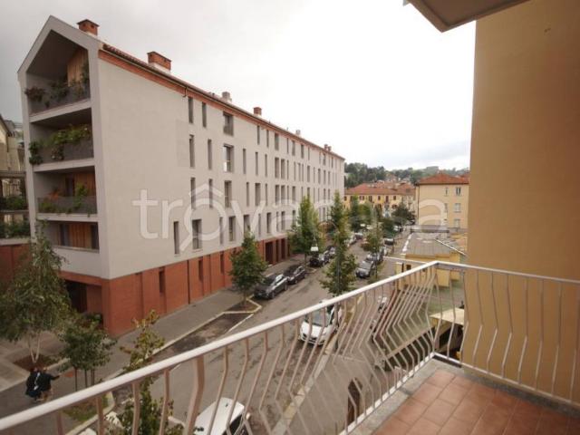 Trilocale in affitto a Torino corso Quintino Sella, 76, Madonna del Pilone