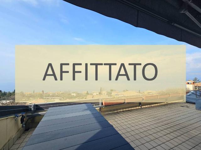 Trilocale in affitto a Torri del Benaco