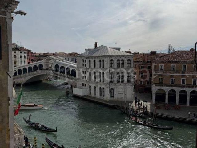 Trilocale in affitto a Venezia, Santi Apostoli San Canciano