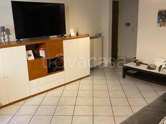 Trilocale in affitto ad Asti via Niccola Gabiani, Centro Storico