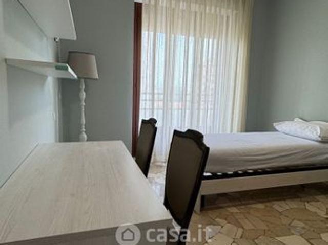 Trilocale in Affitto in Via Enrico Caruso a Milano