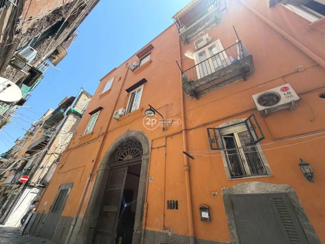 Trilocale in Locazione Zona Quartieri Spagnoli
