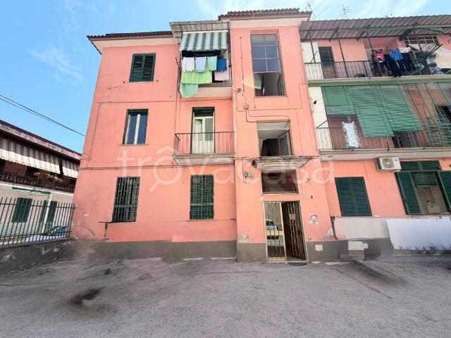 Trilocale in vendita a Mugnano di Napoli via Alcide De Gasperi, 38