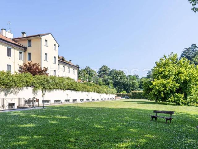 Trilocale in vendita a Macherio via Lambro, 50