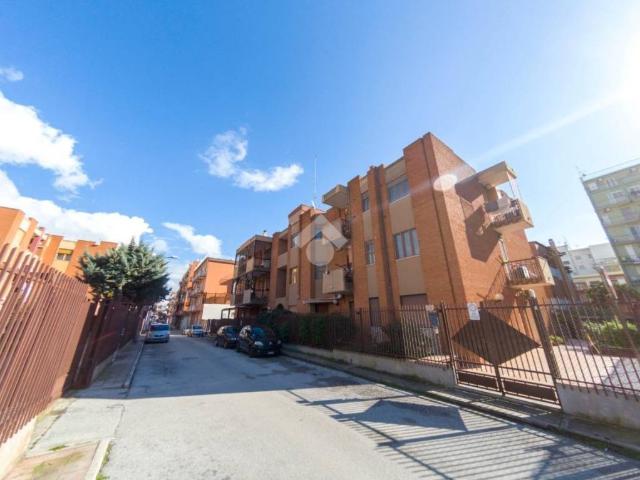 Trilocale in vendita a Manfredonia via Umberto Giordano, 43
