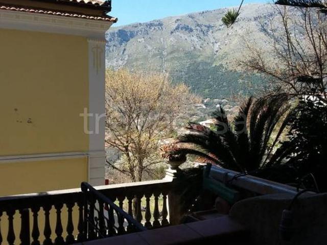 Trilocale in vendita a Maratea strada Molo Piccolo, 2