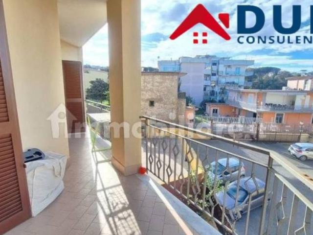Trilocale in vendita a Marano di Napoli via Casa Schiano