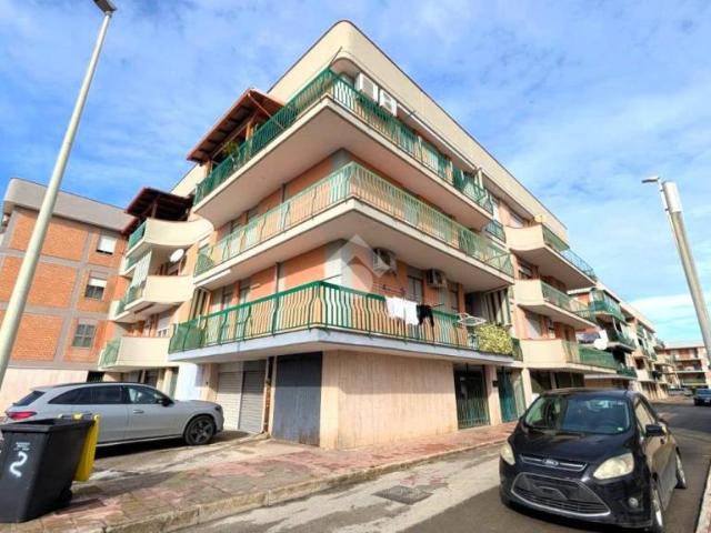 Trilocale in vendita a Margherita di Savoia via Salvo d'Acquisto, 2