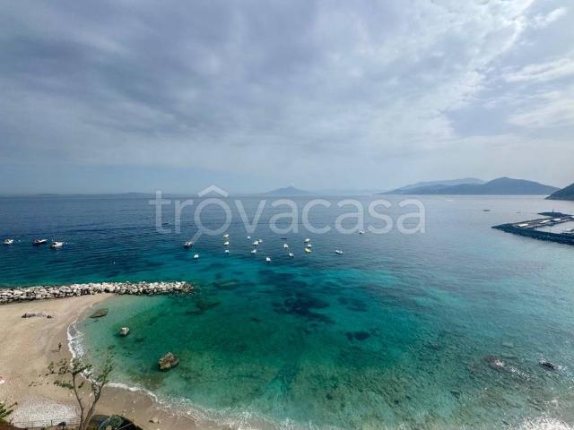 Trilocale in vendita a Marina Grande, Capri