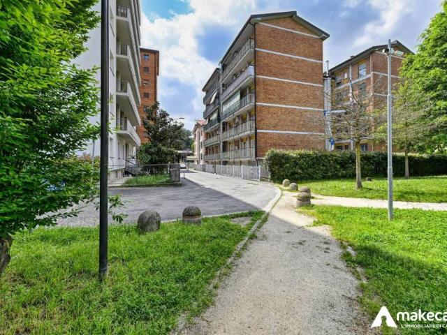 Trilocale in vendita a Melegnano via Margherite, 15