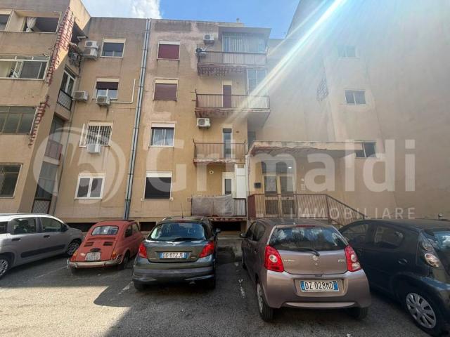 Trilocale in vendita a Messina via Mirulla, 15, Santa Lucia San Filippo