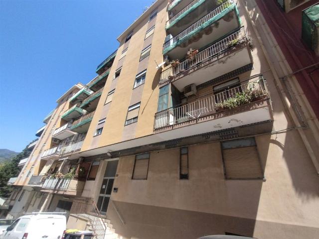 Trilocale in vendita a Messina via Santa Marta 316