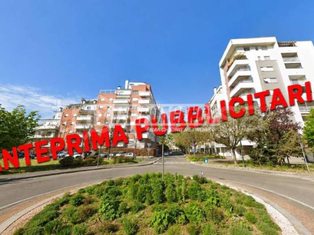 Trilocale in vendita a Milano via Carlo Perini, Quarto Oggiaro