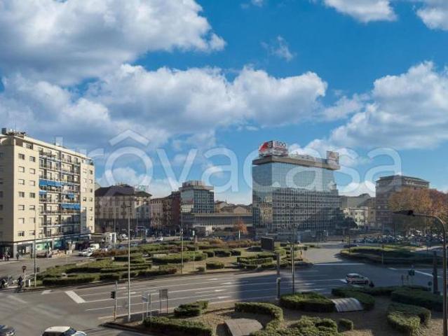 Trilocale in vendita a Milano via Andrea Costa, 4, Casoretto