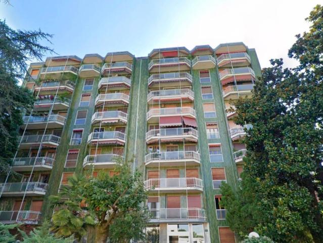 Trilocale in vendita a Milano via Giuseppe Ripamonti