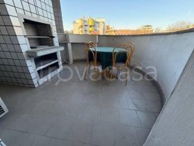Trilocale in vendita a Milano via Giovanni Labus, 17, Primaticcio