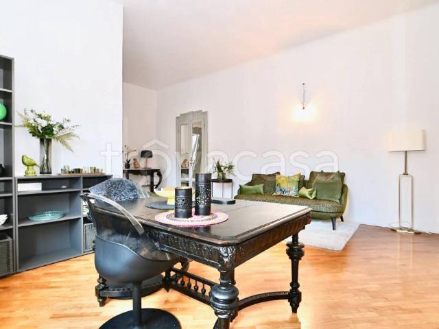 Trilocale in vendita a Milano via Enrico Nöe, 4, Città Studi