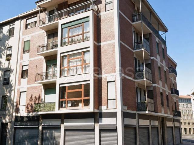 Trilocale in vendita a Milano via Fernanda Wittgens, 12, Carrobbio
