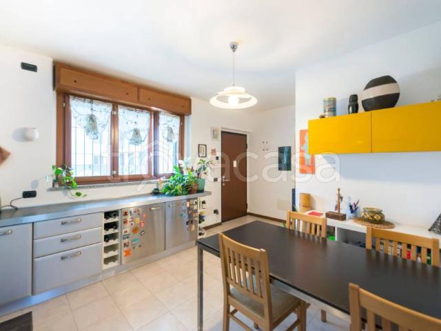 Trilocale in vendita a Milano via Jan Palach, 8, Cantalupa San Paolo