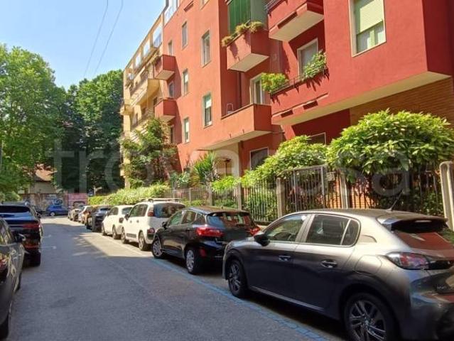Trilocale in vendita a Milano via Luigi Cibrario, 4, Rovereto