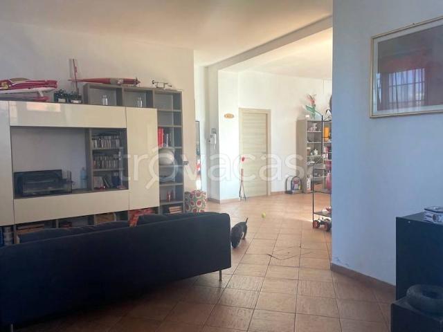 Trilocale in vendita a Milano via Palmanova, 221, Crescenzago