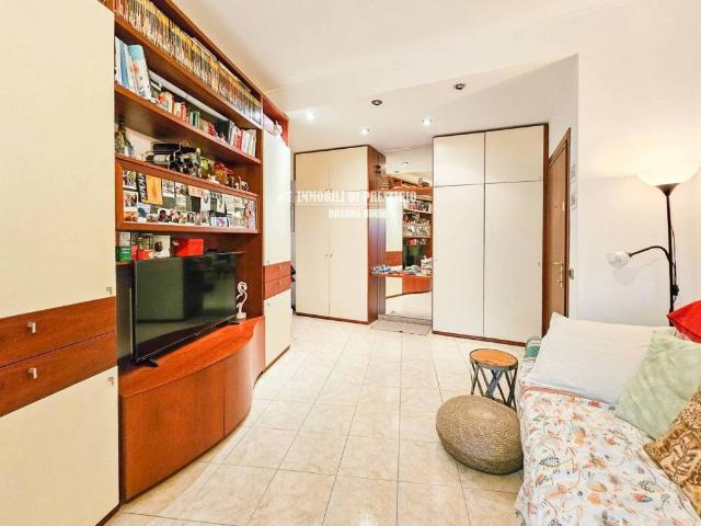 Trilocale in vendita a Milano via Paolo Mantegazza, 25, Bovisa
