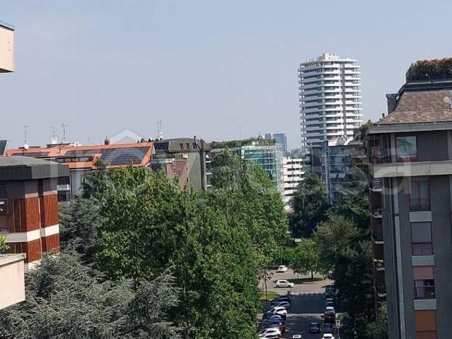 Trilocale in vendita a Milano via Passo di Brizio, 8, San Siro