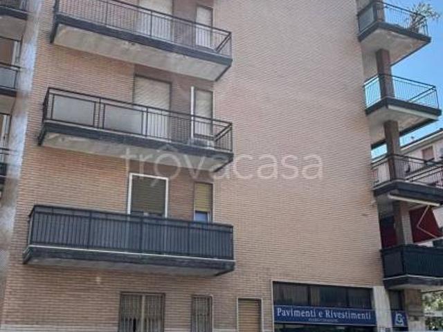 Trilocale in vendita a Milano via Villapizzone, 47, Certosa