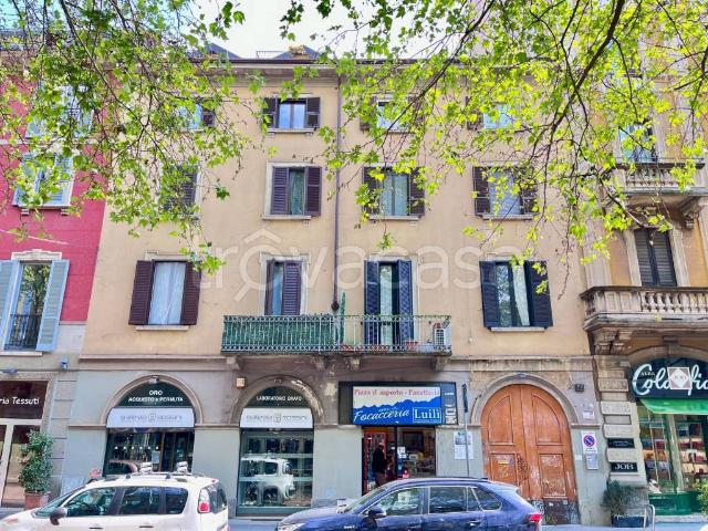 Trilocale in vendita a Milano viale Monte Nero, 58, Montenero