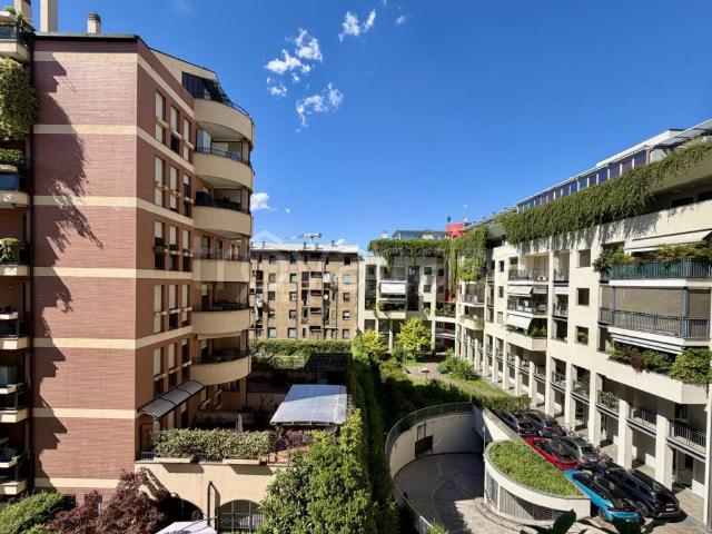 Trilocale in vendita a Milano viale Romolo 7A, Navigli Darsena