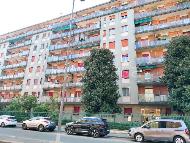 Trilocale in vendita a Milano viale Sarca, 87, Prato Centenaro
