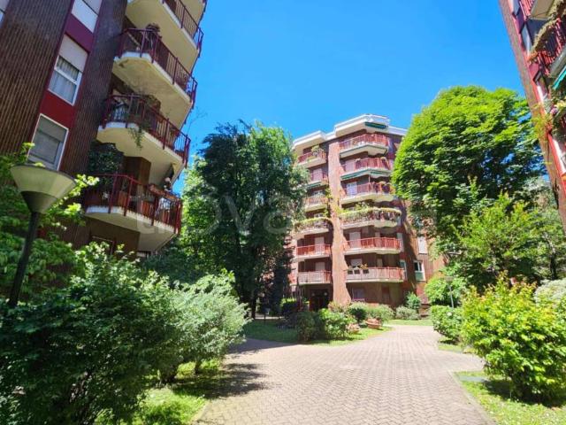Trilocale in vendita a Milano, Città Studi