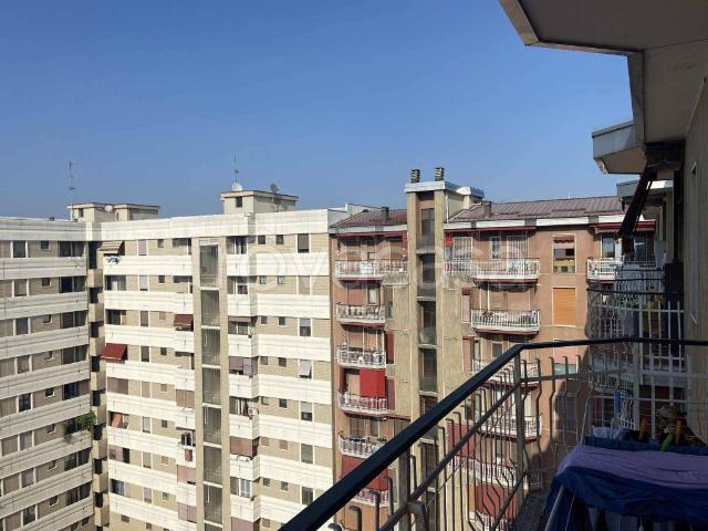 Trilocale in vendita a Corsico via Malakoff, 8