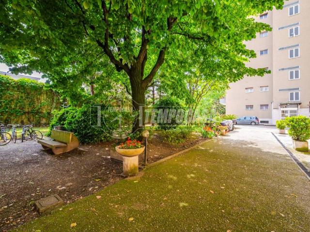 Trilocale in vendita a Milano piazza Vetra, Carrobbio