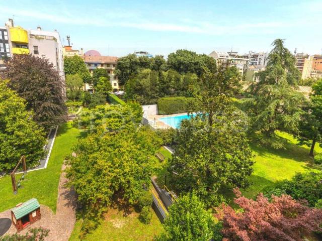 Trilocale in vendita a Milano, Primaticcio