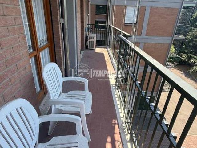 Trilocale in vendita a Modena via bach 35/a, Modena Est