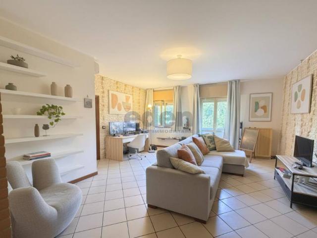 Trilocale in vendita a Modena via Luigi Pasteur, 22, Villaggio Giardino