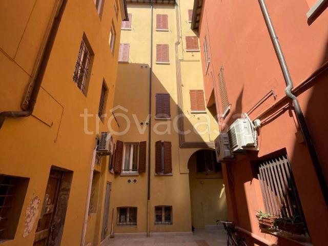 Trilocale in vendita a Modena, Centro Storico
