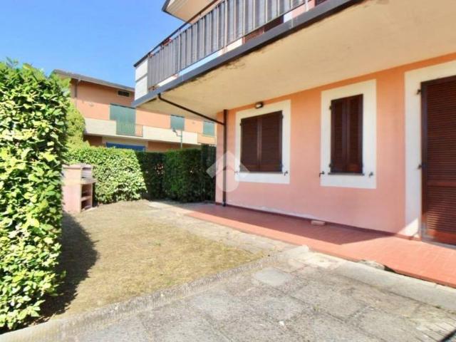Trilocale in vendita a Monsummano Terme via Martiri di Via Fani, Cintolese