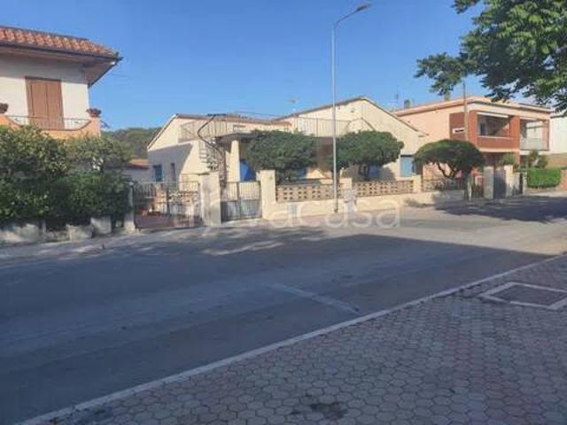 Trilocale in vendita a Montalto di Castro, Montalto Marina