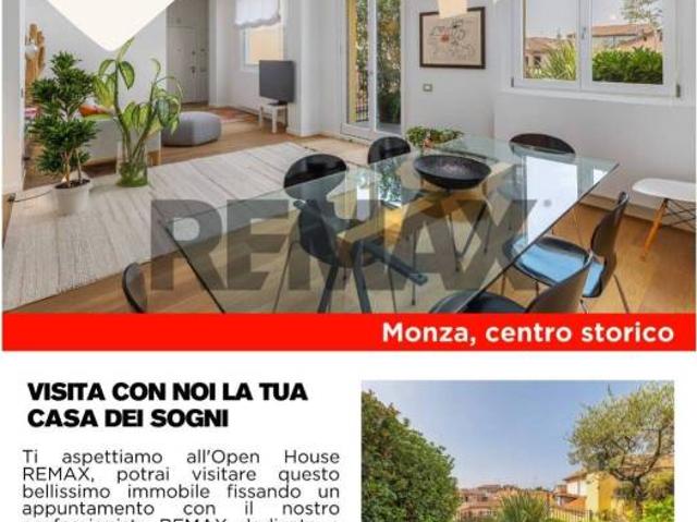 Trilocale in vendita a Monza, Centro Storico