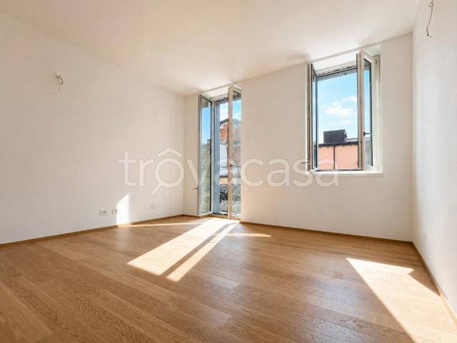 Trilocale in vendita a Monza corso Milano, 16, San Carlo Stazione