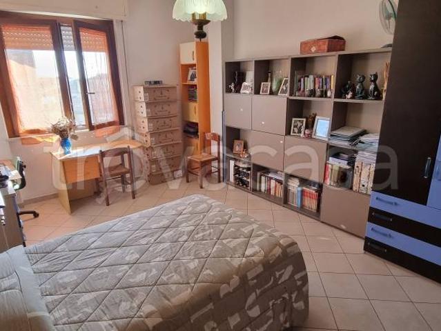 Trilocale in vendita a Mortara piazzetta Egisto Cagnoni