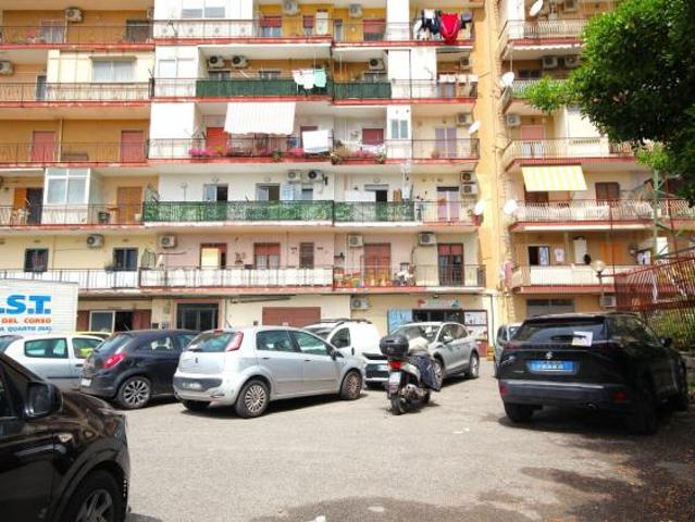 Trilocale in vendita a Napoli