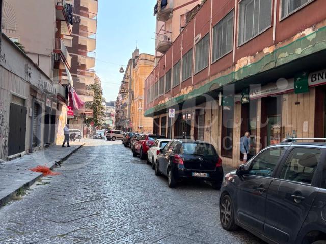 Trilocale in vendita a Napoli